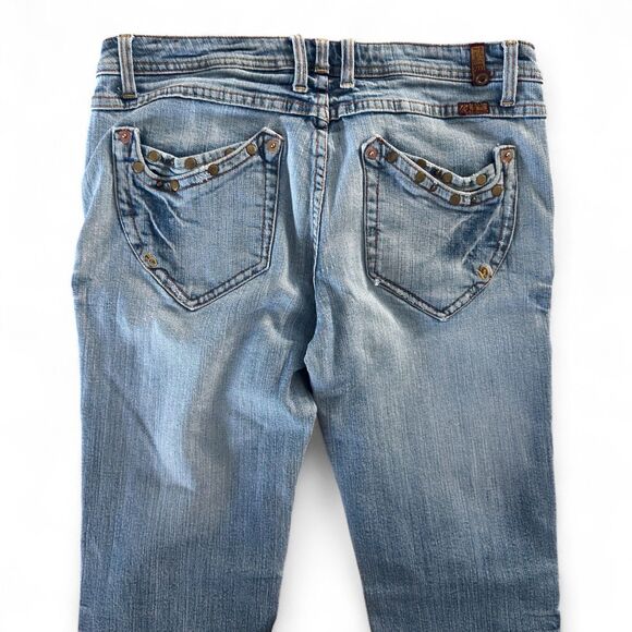 Zandi Bootcut Jeans Women’s Size 13 Medium Wash Denim Distressed Look - Picture 4 of 6